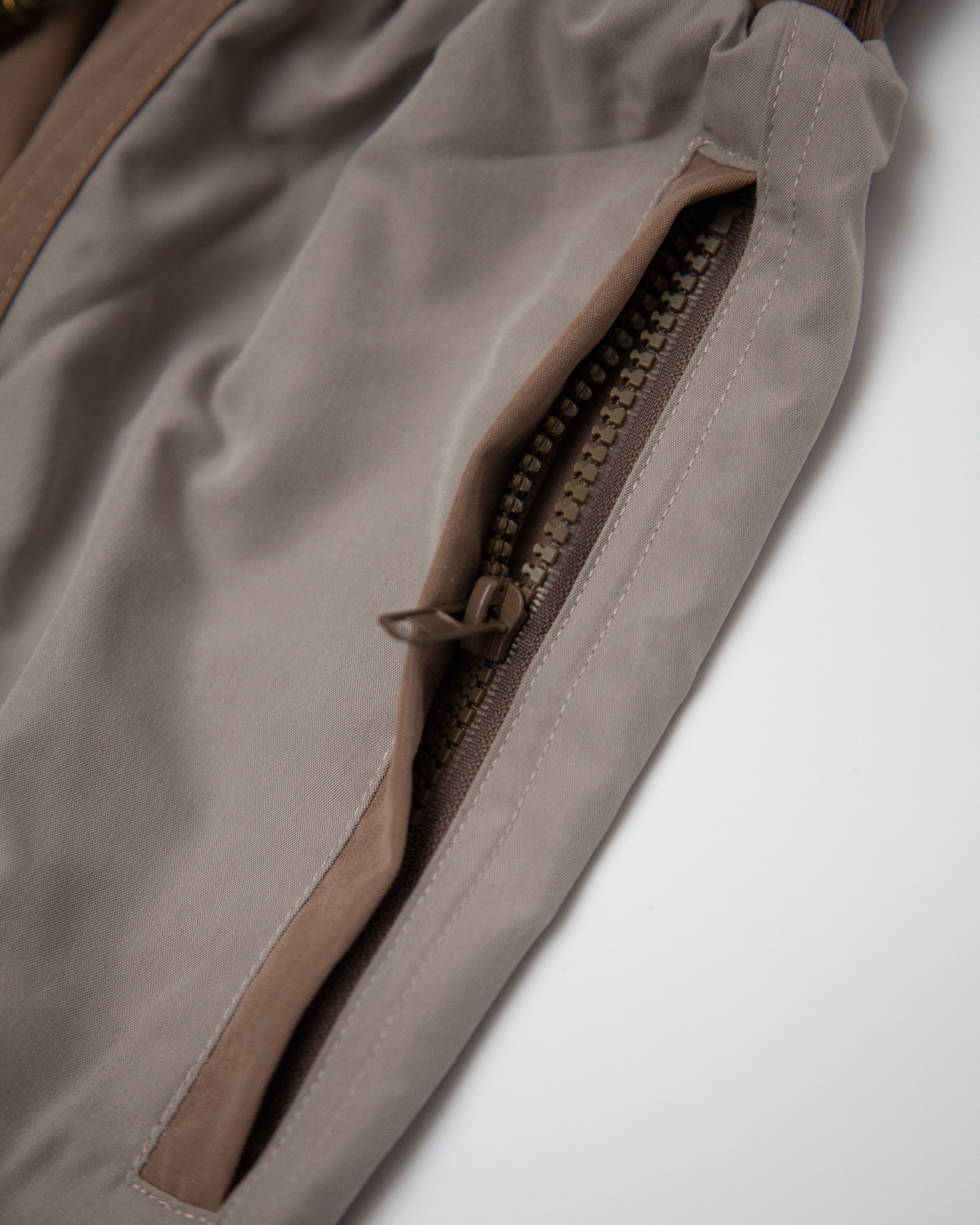 The Mac Short - Taupe The Mac Short - Taupe